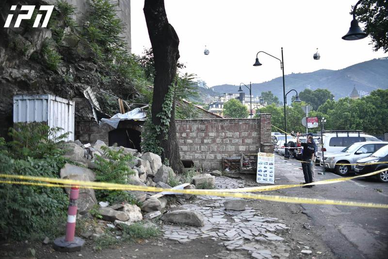 რიყეზე დაშავებული ტურისტი საავადმყოფოში გარდაიცვალა